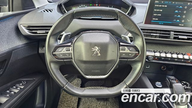 Peugeot 3008 (II) 1.6 BlueHDi Allure 2017 — фото 12