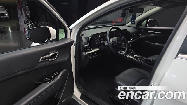 Kia Sportage (V) Diesel 2.0 2WD Nobleless 2023 — фото 10