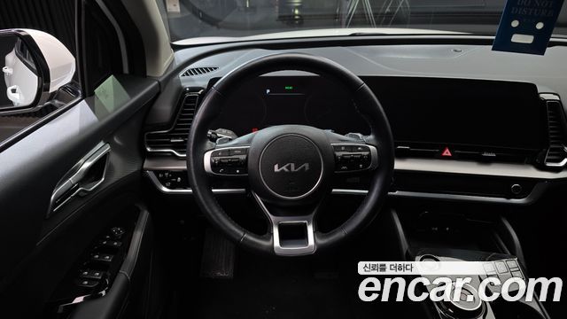 Kia Sportage (V) Diesel 2.0 2WD Nobleless 2023 — фото 13