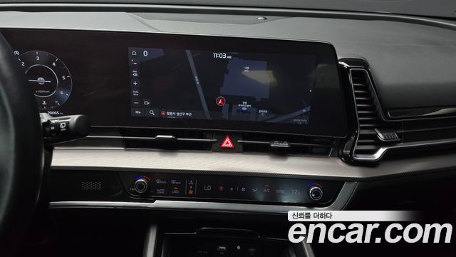 Kia Sportage (V) Diesel 2.0 2WD Nobleless 2023 — фото 14