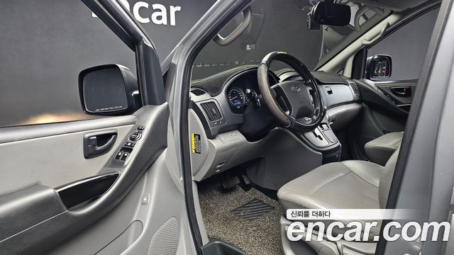 Hyundai Grand Starex Van 5-Seater Smart 2020 — фото 10