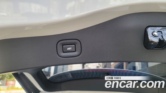 Renault Korea QM6 2.0 LPe RE 2WD 2023 — фото 10