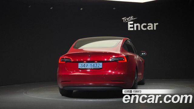 Tesla Model 3 Standard Range Plue RWD 2021 — фото 4