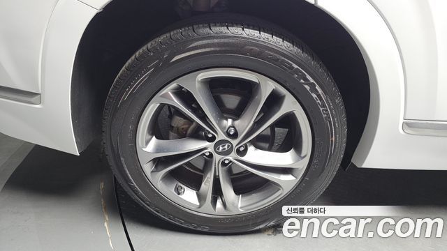 Hyundai Santa Fe (TM) Diesel 2.2 2WD Inspiraition 2019 — фото 5