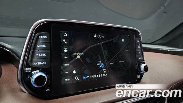 Hyundai Santa Fe (TM) Diesel 2.2 2WD Inspiraition 2019 — фото 27