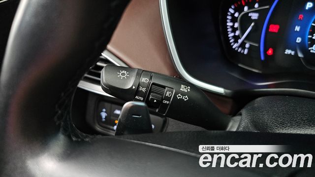 Hyundai Santa Fe (TM) Diesel 2.2 2WD Inspiraition 2019 — фото 30