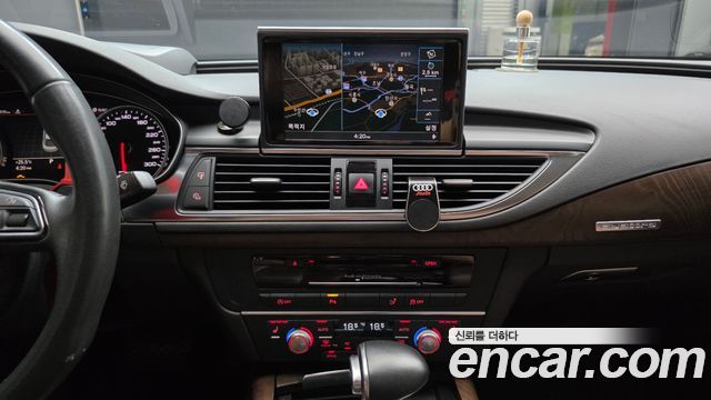 Audi A7 3.0 TFSI Quattro Dynamic 4G 2014 — фото 17
