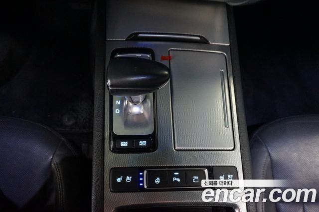 Genesis G80 2.2D Luxury 2019 — фото 17