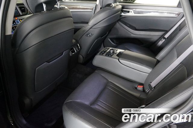 Genesis G80 2.2D Luxury 2019 — фото 20