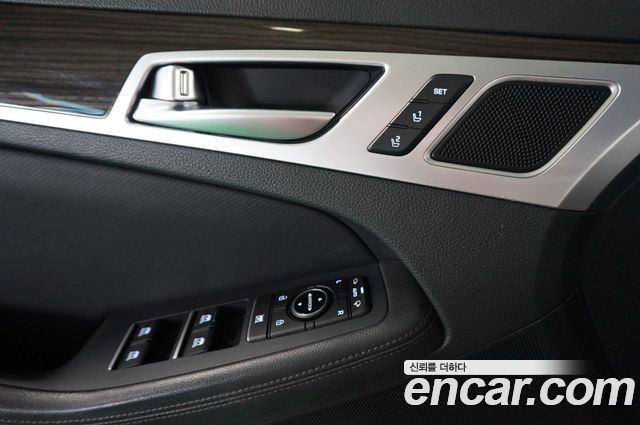 Genesis G80 2.2D Luxury 2019 — фото 22