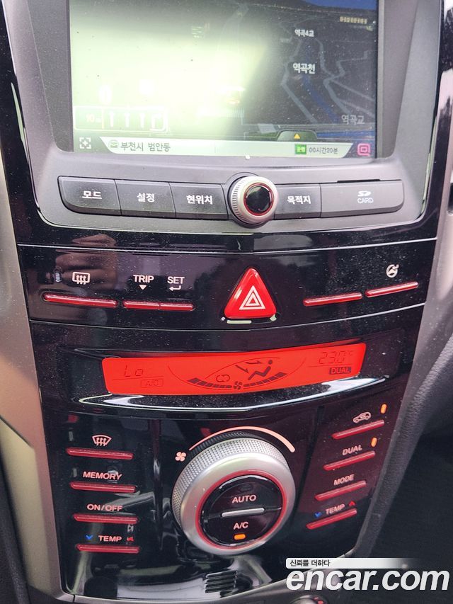 KG Mobility (SsangYong) Tivoli Air Diesel IX 2WD 2016 — фото 9