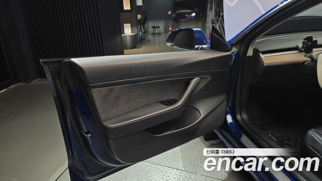 Tesla Model 3 Standard Range Plue RWD 2020 — фото 24
