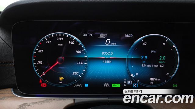 Mercedes-Benz E-Class (W213) E300e 4MATIC Exclusive 2021 — фото 8