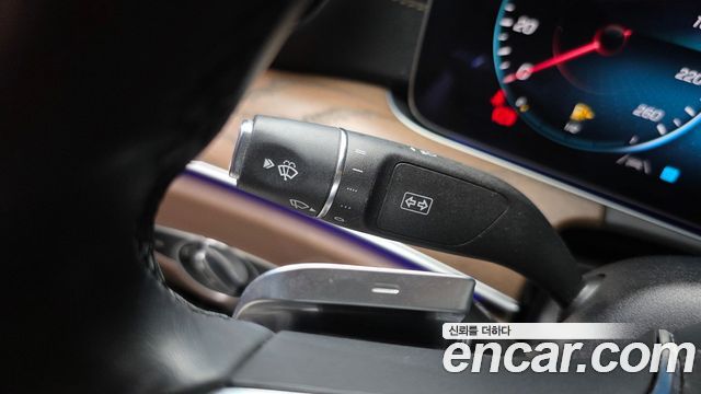Mercedes-Benz E-Class (W213) E300e 4MATIC Exclusive 2021 — фото 13