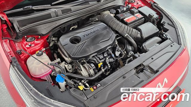 Kia K3 (II) 1.6 Turbo GT 5Door Signature 2022 — фото 6