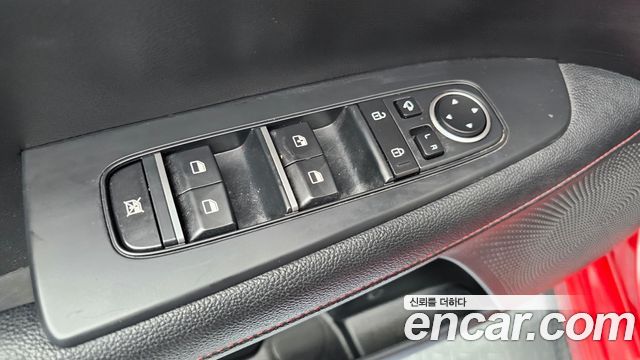 Kia K3 (II) 1.6 Turbo GT 5Door Signature 2022 — фото 34