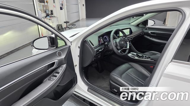 Hyundai Sonata (DN8) 2.0 Premium Plus 2022 — фото 10