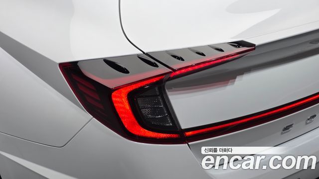 Hyundai Sonata (DN8) 2.0 Premium Plus 2022 — фото 23