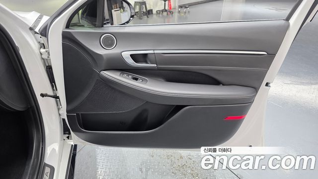 Hyundai Sonata (DN8) 2.0 Premium Plus 2022 — фото 25