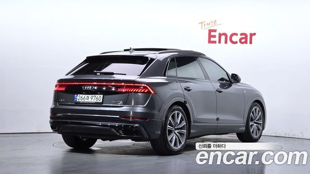 Audi Q8 (4M) 55 TFSI Quattro Premium 2021 — фото 2