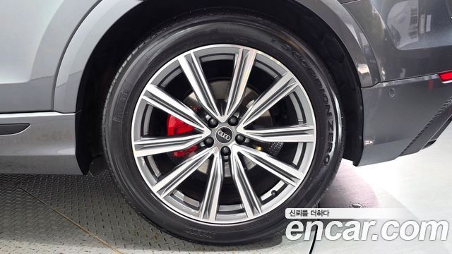 Audi Q8 (4M) 55 TFSI Quattro Premium 2021 — фото 21