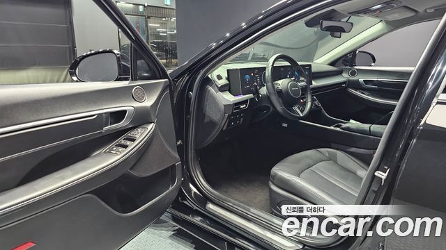 Hyundai Sonata The Edge (DN8) 2.0 Premium 2024 — фото 10
