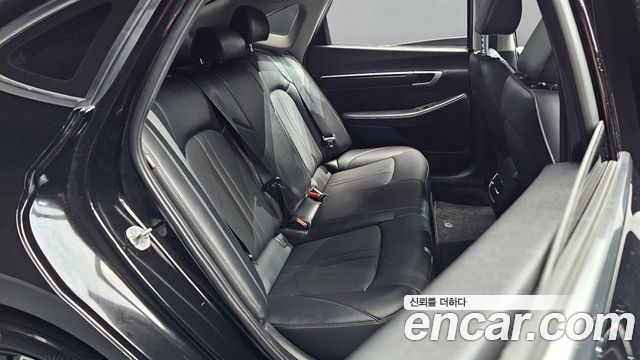 Hyundai Sonata The Edge (DN8) 2.0 Premium 2024 — фото 11