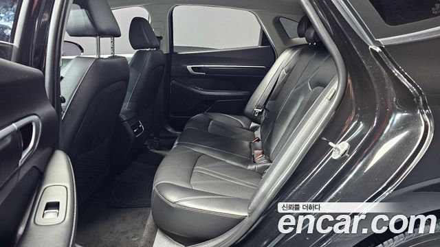 Hyundai Sonata The Edge (DN8) 2.0 Premium 2024 — фото 12