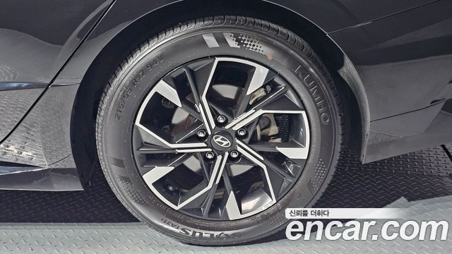Hyundai Sonata The Edge (DN8) 2.0 Premium 2024 — фото 21