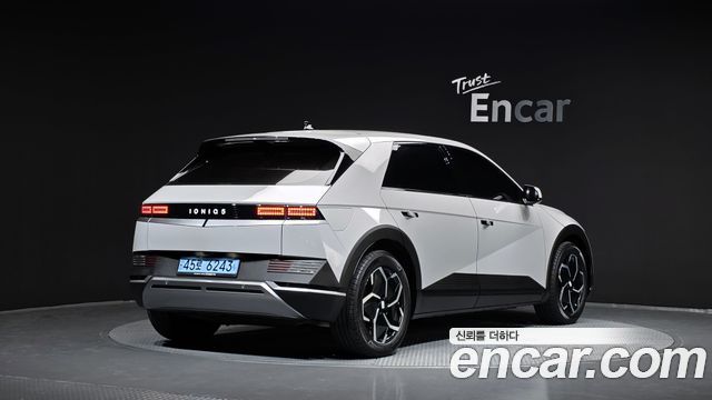 Hyundai Ioniq 5 Long range Exclusive 2023 — фото 2