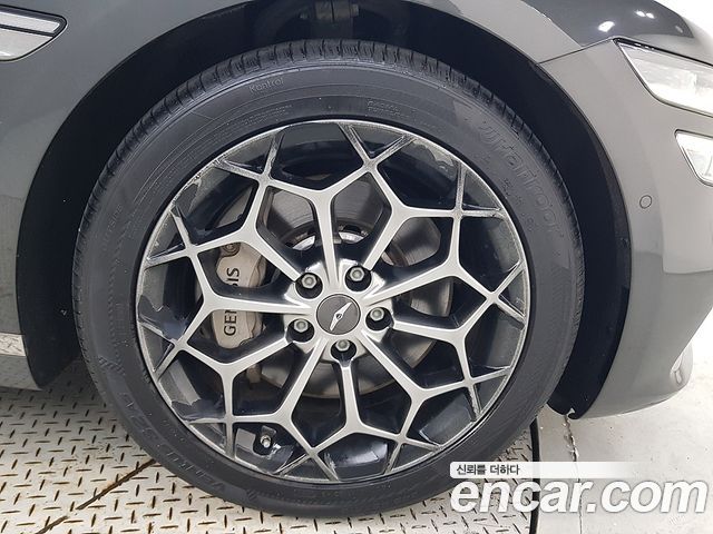 Genesis G80 (RG3) Gasoline 2.5 Turbo AWD 2022 — фото 5