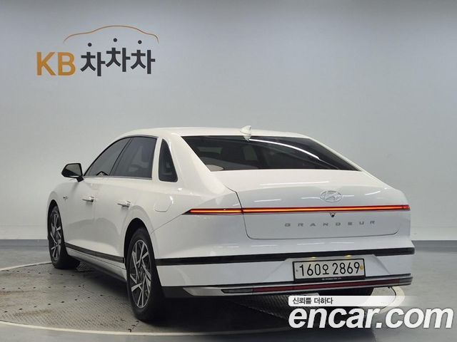 Hyundai Grandeur (GN7) 3.5 LPG 2WD (Taxi) VIP 2025 — фото 2