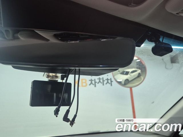 Hyundai Grandeur (GN7) 3.5 LPG 2WD (Taxi) VIP 2025 — фото 20