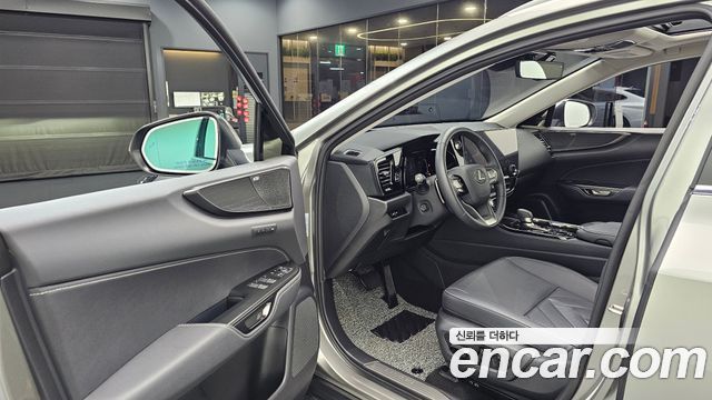 Lexus NX350h (II) Luxury 2025 — фото 10