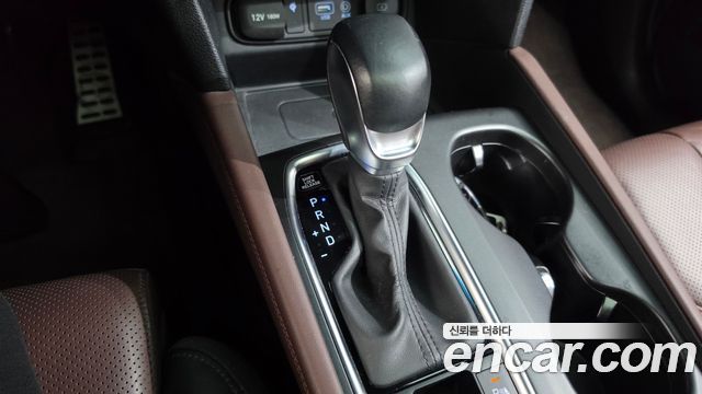 Hyundai Santa Fe (TM) Diesel 2.2 4WD Inspiration 2019 — фото 9