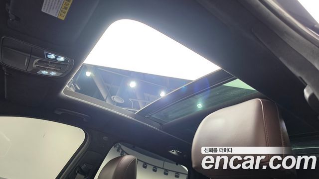 Hyundai Santa Fe (TM) Diesel 2.2 4WD Inspiration 2019 — фото 17