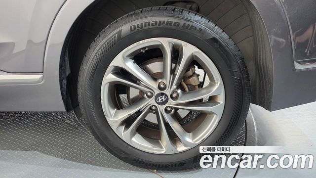 Hyundai Santa Fe (TM) Diesel 2.2 4WD Inspiration 2019 — фото 21