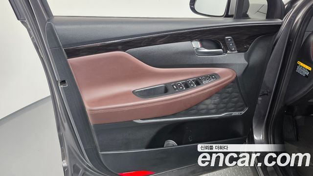 Hyundai Santa Fe (TM) Diesel 2.2 4WD Inspiration 2019 — фото 24