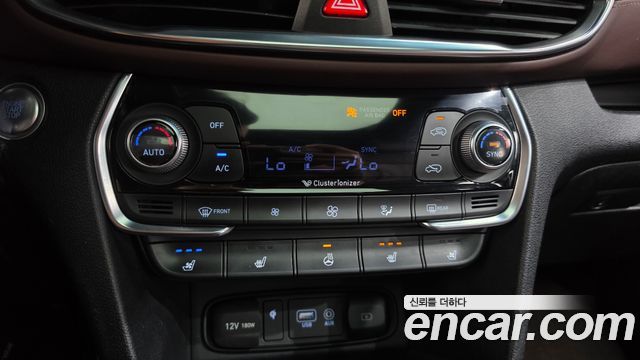 Hyundai Santa Fe (TM) Diesel 2.2 4WD Inspiration 2019 — фото 32