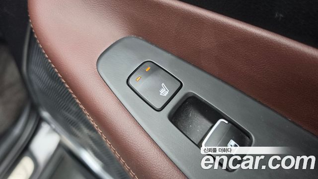 Hyundai Santa Fe (TM) Diesel 2.2 4WD Inspiration 2019 — фото 37