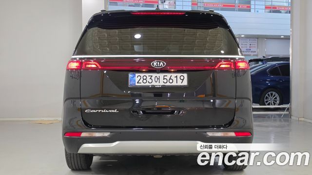 Kia Carnival (IV) Diesel 9-Seater Prestige 2021 — фото 5