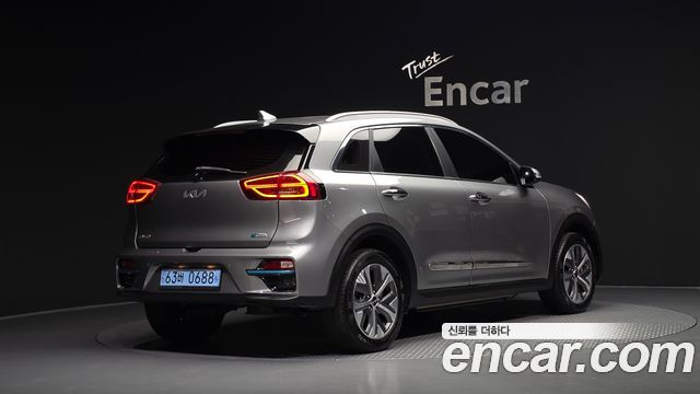 Kia Niro EV Prestige 2022 — фото 2