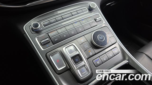 Hyundai Santa Fe Diesel 2.2 2WD Prestige 2021 — фото 9