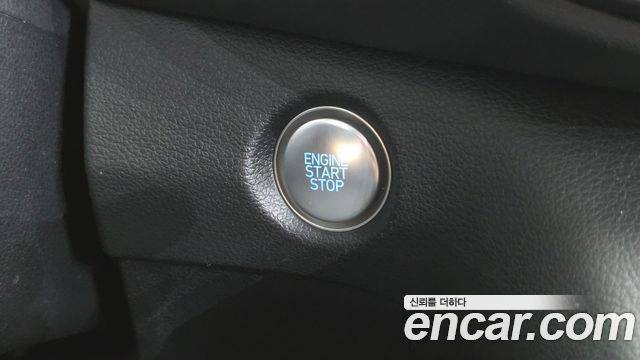 Hyundai Santa Fe Diesel 2.2 2WD Prestige 2021 — фото 20