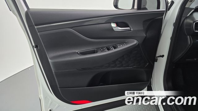 Hyundai Santa Fe Diesel 2.2 2WD Prestige 2021 — фото 24