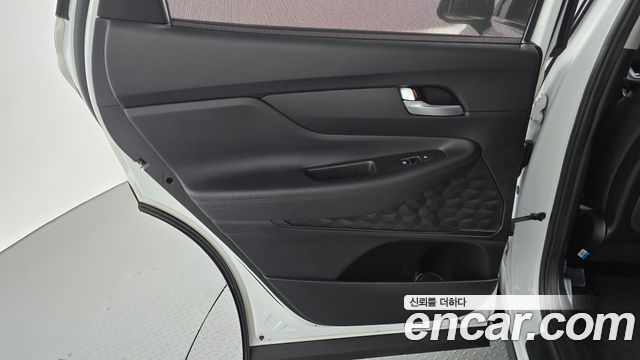Hyundai Santa Fe Diesel 2.2 2WD Prestige 2021 — фото 25
