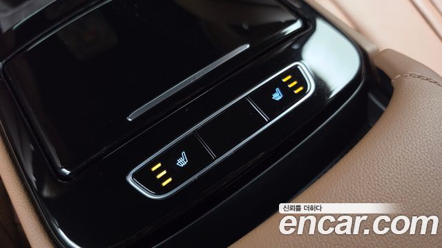 Genesis G80 (RG3) Gasoline 2.5 Turbo AWD 2022 — фото 19