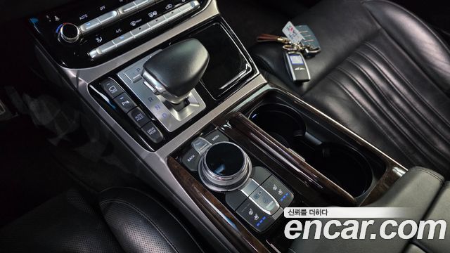 Genesis EQ900 3.8 GDI AWD Premium Luxury 2016 — фото 9