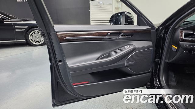 Genesis EQ900 3.8 GDI AWD Premium Luxury 2016 — фото 24