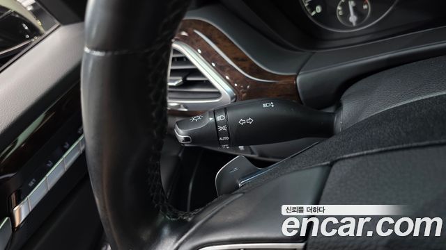 Genesis EQ900 3.8 GDI AWD Premium Luxury 2016 — фото 34